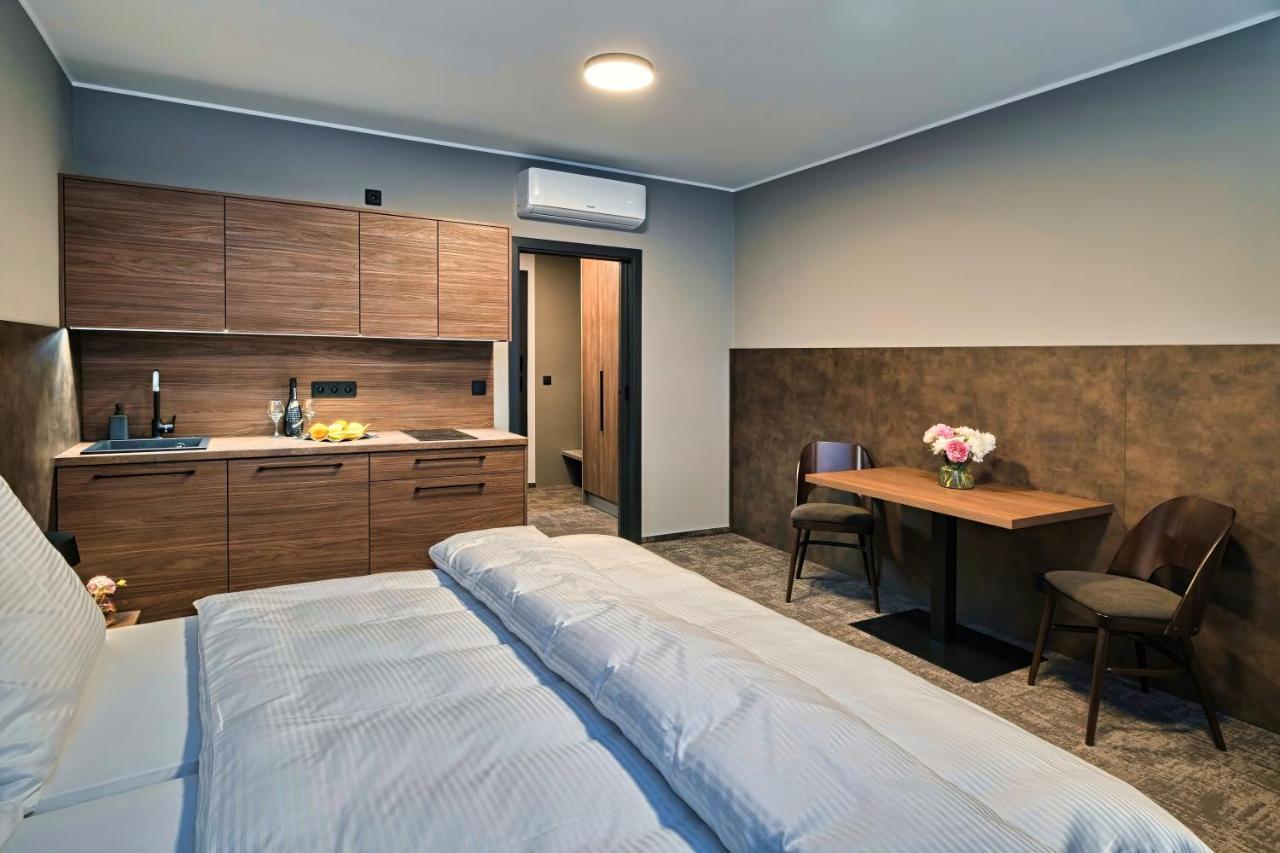 Aba Apartments Olomouc Ngoại thất bức ảnh